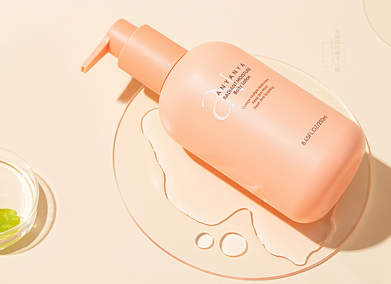 Dior“羽衣霓裳”杠上花西子，國際大牌也想做“中國風(fēng)”