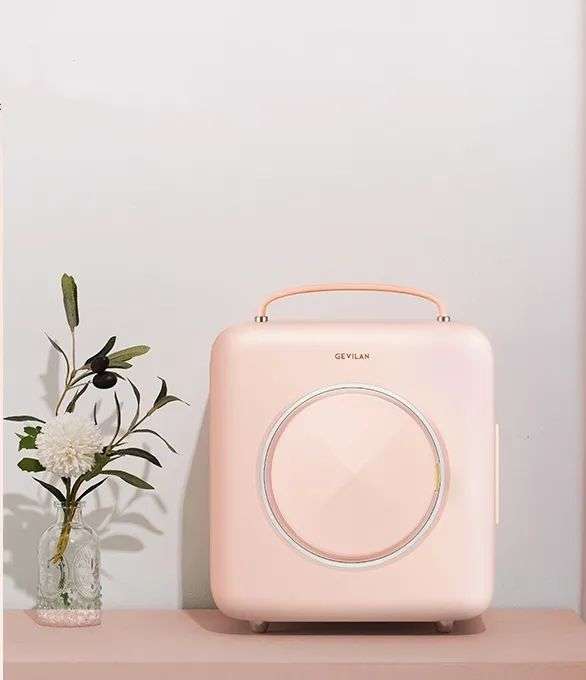 市場(chǎng)規(guī)模將超10億?如何保存化妝品成了一門生意 市場(chǎng)規(guī)模將超10億?如何保存化妝品成了一門生意