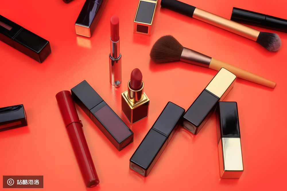 “顏值經濟”撬動中國化妝品市場 “顏值經濟”撬動中國化妝品市場